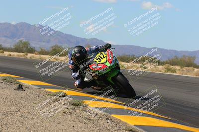 media/Oct-08-2022-SoCal Trackdays (Sat) [[1fc3beec89]]/Turn 7 Inside (145pm)/